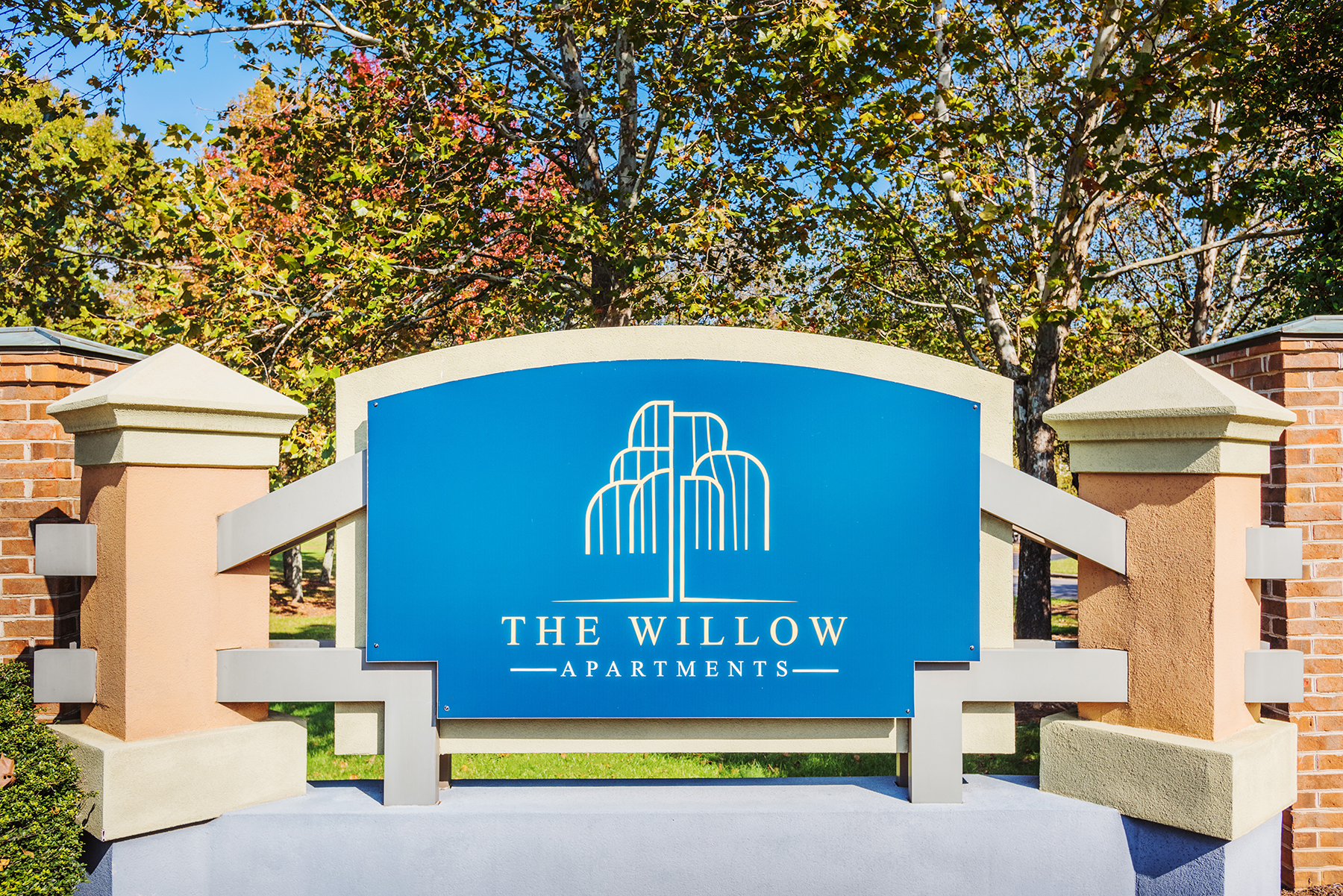 West Greensboro Portfolio The Multifamily Advisory Group at Cushman